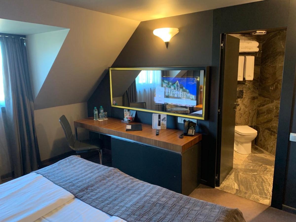 Seasons Design - Free Parking 5* Sofya