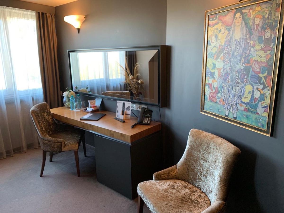 Otel Seasons Design - Free Parking
