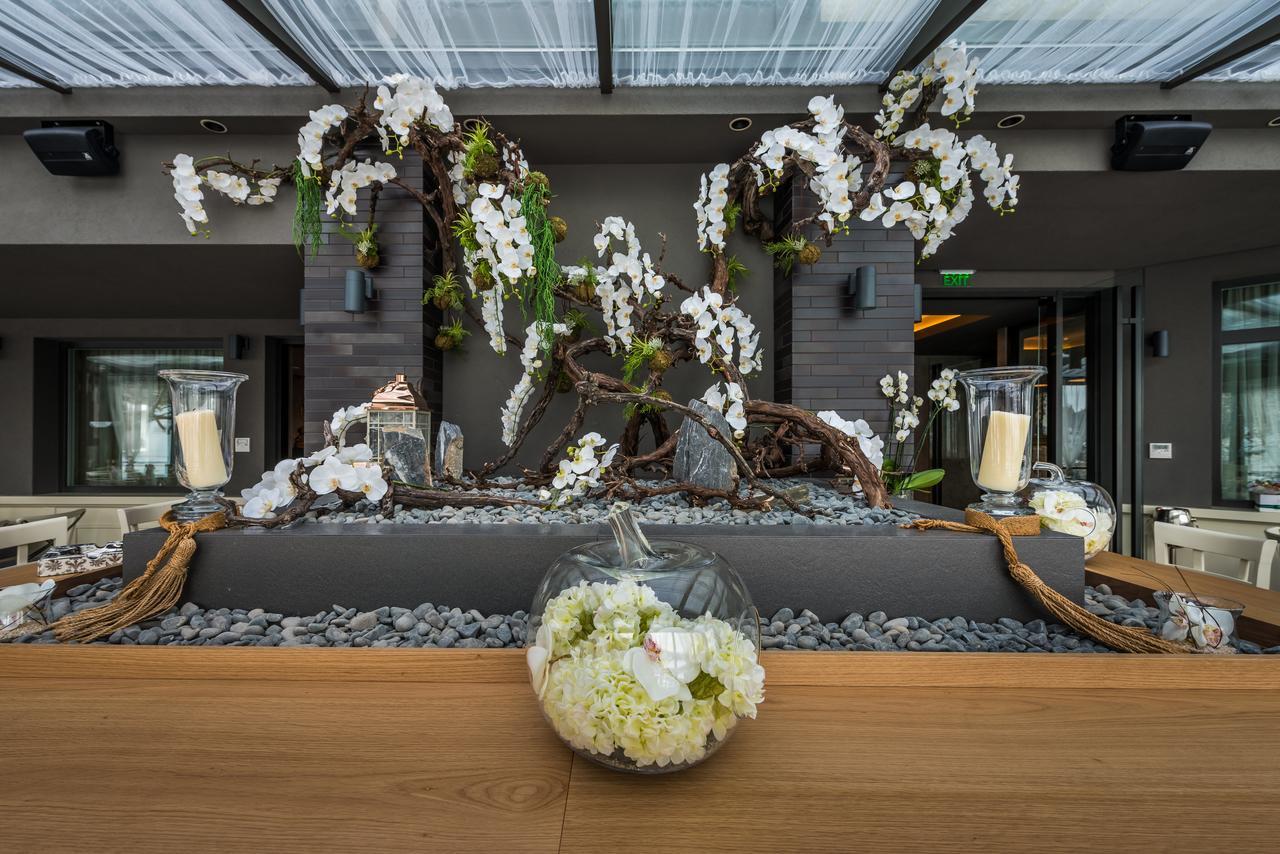 Seasons Design - Free Parking Otel